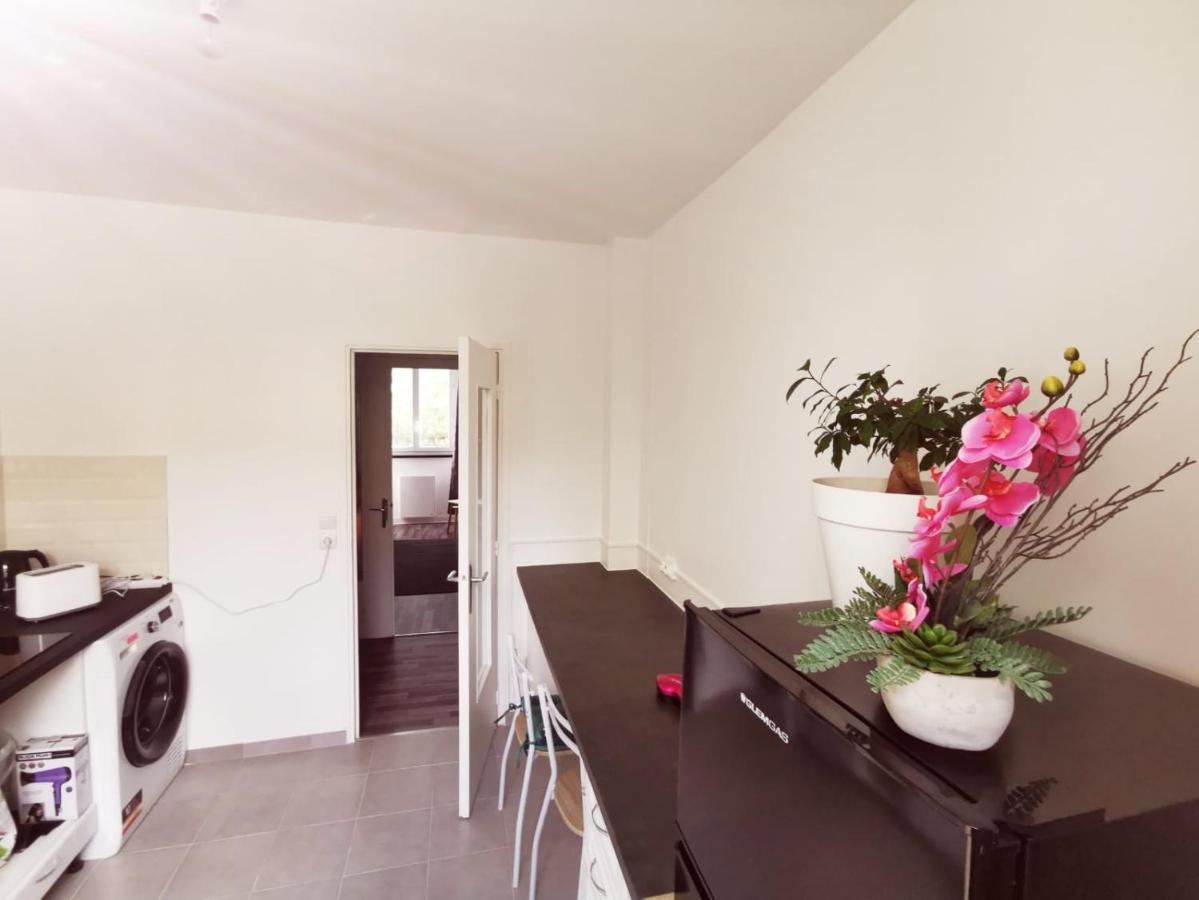 Appartement Pres De La Gare Rer C-Spacieux 4 Pieces Etampes Exterior photo